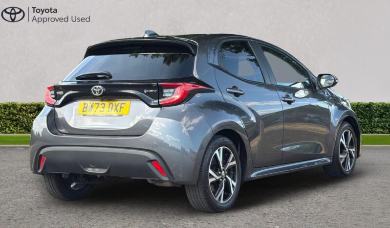 Used Toyota Yaris 1.5 VVT-h Design Hatchback 5dr Petrol Hybrid E-CVT Euro 6 (s/s) (116 ps) full