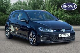 Used Volkswagen Golf 1.4 TSI 8.7kWh GTE Advance DSG Euro 6 (s/s) 5dr