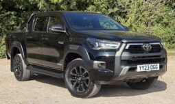 Used Toyota Hilux 2.8 D-4D Invincible X Auto 4WD Euro 6 (s/s) 4dr full