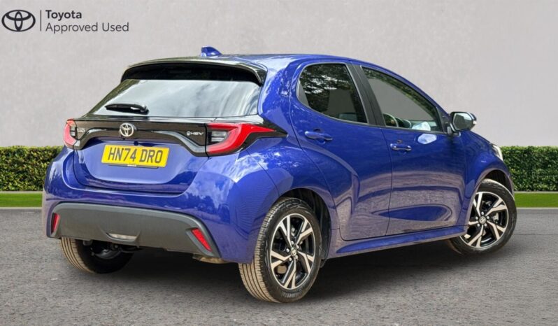 Used Toyota Yaris 1.5 VVT-h Design Hatchback 5dr Petrol Hybrid E-CVT Euro 6 (s/s) (116 ps) full