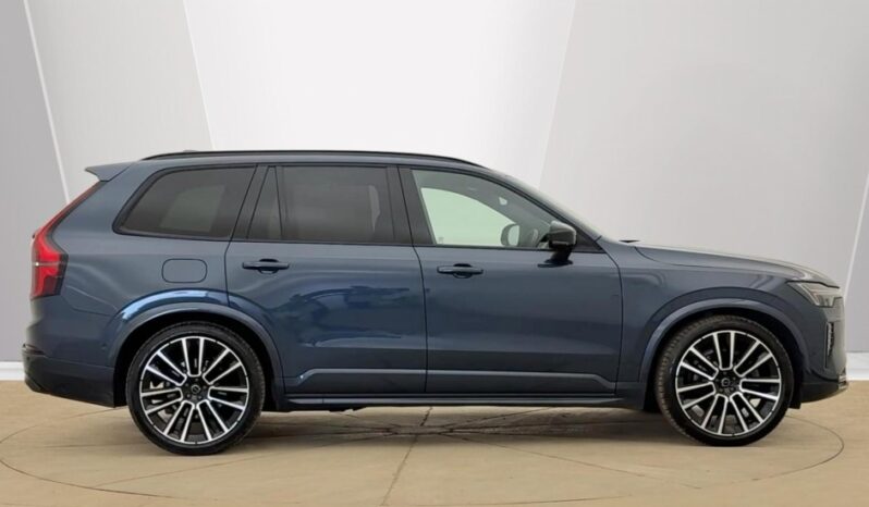 Used Volvo XC90 Ultra, B5 AWD Mild hybrid, Petrol, Dark, 7 Seats full