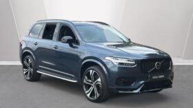 Used Volvo XC90 Recharge Ultimate, T8 AWD Plug-in hybrid, Electric/Petrol, Dark, 7 Seats