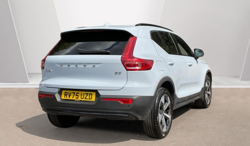Used Volvo XC40 Plus, B3 Mild hybrid, Petrol, Dark full