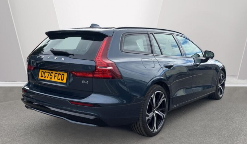 Used Volvo V60 Plus, B4 Mild hybrid, Petrol, Dark full