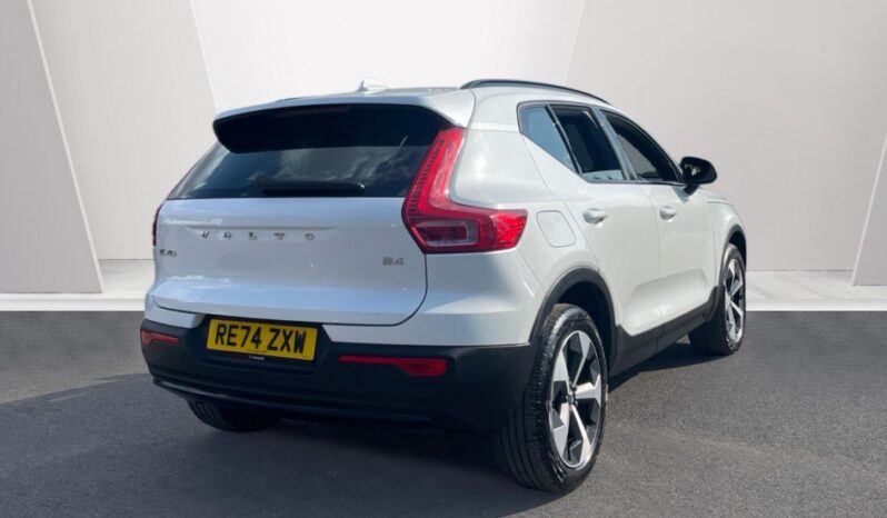Used Volvo XC40 Plus, B4 Mild hybrid, Petrol, Dark full