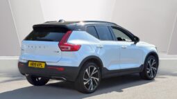 Used Volvo XC40 T5 AWD R-Design Pro Automatic full