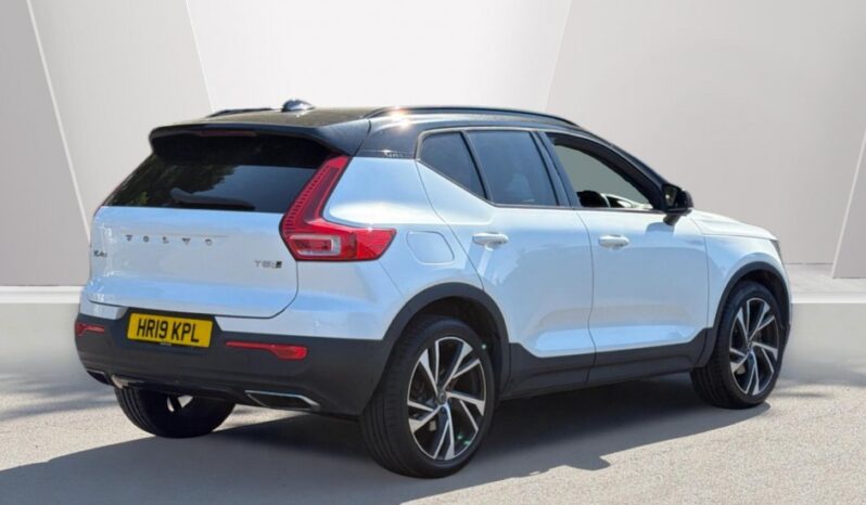 Used Volvo XC40 T5 AWD R-Design Pro Automatic full