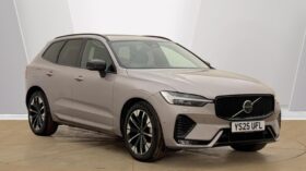 Used Volvo XC60 Ultra, B5 AWD Mild hybrid, Petrol, Dark