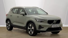 Used Volvo XC40 Core, B3 Mild hybrid, Petrol