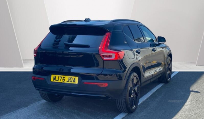 Used Volvo XC40 full