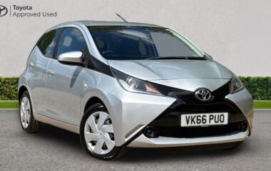 Used Toyota AYGO 1.0 VVT-i x-play Hatchback 5dr Petrol Manual Euro 6 (68 ps)