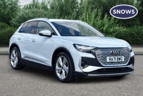 Used Audi Q4 40 S line Auto 5dr 82kWh