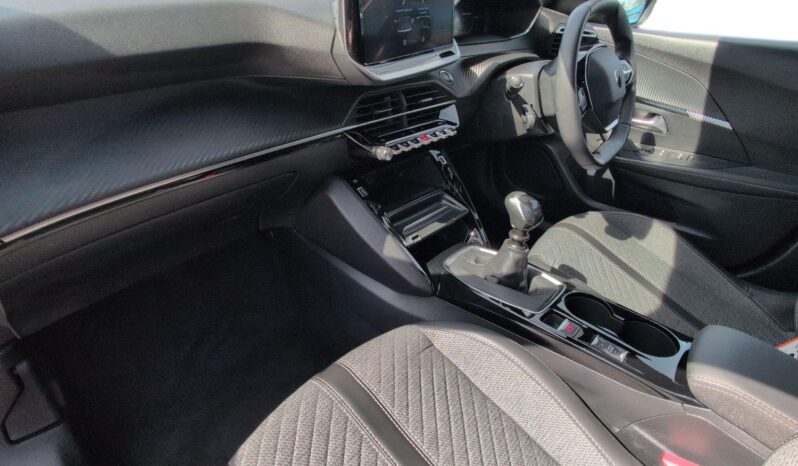 Used Peugeot 2008 1.2 PureTech Allure Euro 6 (s/s) 5dr full