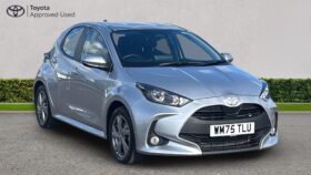 Used Toyota Yaris 1.5 VVT-h Icon E-CVT Euro 6 (s/s) 5dr