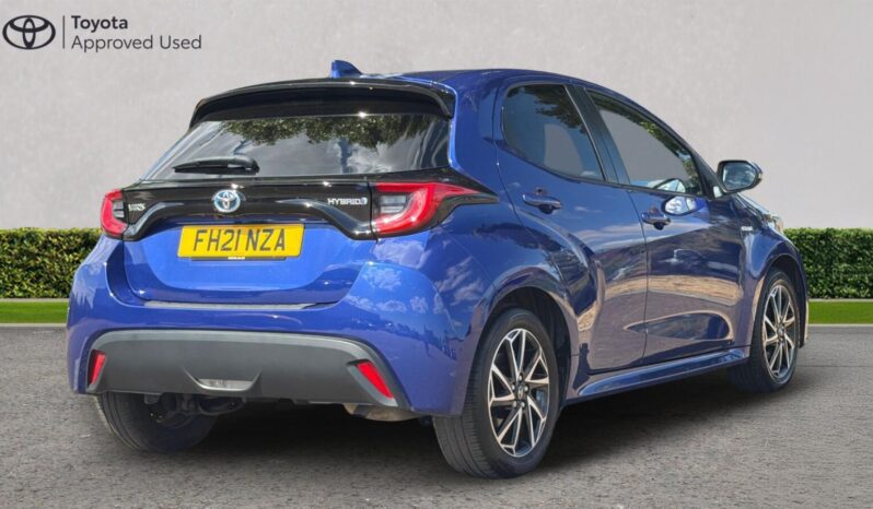 Used Toyota Yaris 1.5 VVT-h Design Hatchback 5dr Petrol Hybrid E-CVT Euro 6 (s/s) (116 ps) full