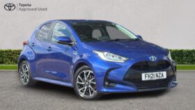 Used Toyota Yaris 1.5 VVT-h Design Hatchback 5dr Petrol Hybrid E-CVT Euro 6 (s/s) (116 ps)