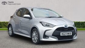 Used Toyota Yaris 1.5 VVT-h Icon E-CVT Euro 6 (s/s) 5dr