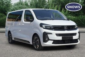 Used Vauxhall Vivaro Life 100kW Ultimate XL 75kWh 5dr Auto [7 seat]