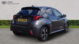 Used Toyota Yaris 1.5 VVT-h Design E-CVT Euro 6 (s/s) 5dr full