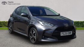 Used Toyota Yaris 1.5 VVT-h Design E-CVT Euro 6 (s/s) 5dr