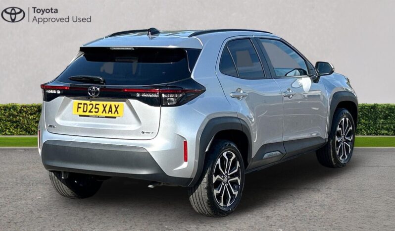 Used Toyota Yaris Cross 1.5 VVT-h Design E-CVT Euro 6 (s/s) 5dr full
