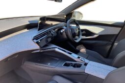 Used Peugeot 3008 73kWh Allure Auto 5dr full