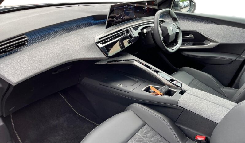 Used Peugeot 3008 73kWh GT Auto 5dr full