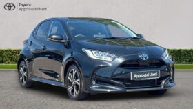 Used Toyota Yaris 1.5 VVT-h Design Hatchback 5dr Petrol Hybrid E-CVT Euro 6 (s/s) (116 ps)