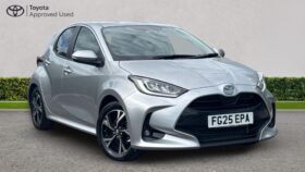 Used Toyota Yaris 1.5 VVT-h Design E-CVT Euro 6 (s/s) 5dr