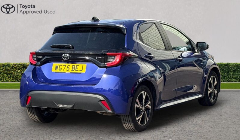 Used Toyota Yaris 1.5 VVT-h Design E-CVT Euro 6 (s/s) 5dr full