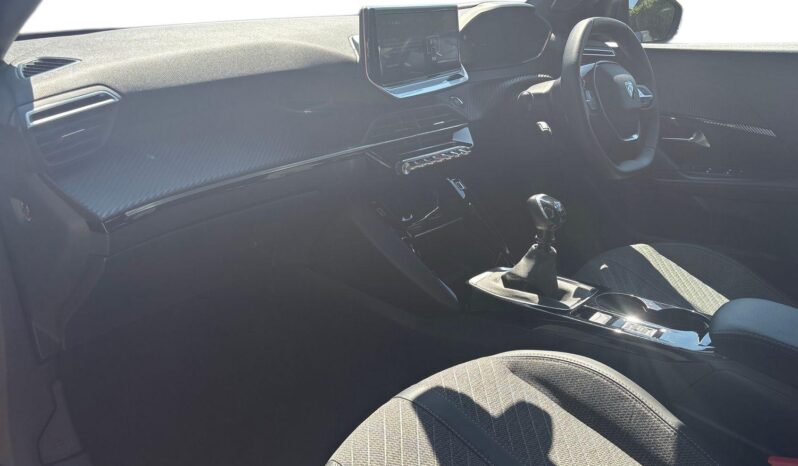Used Peugeot 2008 1.2 PureTech Allure Euro 6 (s/s) 5dr full