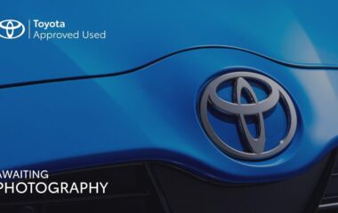 Used Toyota Yaris 1.5 VVT-h Icon Hatchback 5dr Petrol Hybrid E-CVT Euro 6 (s/s) (116 ps)