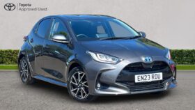 Used Toyota Yaris 1.5 VVT-h Design E-CVT Euro 6 (s/s) 5dr