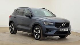 Used Volvo XC40 Plus, B4 Mild hybrid, Petrol, Dark