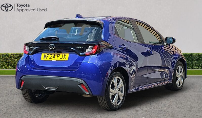Used Toyota Yaris 1.5 VVT-h Icon E-CVT Euro 6 (s/s) 5dr full