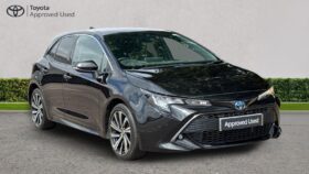 Used Toyota Corolla 1.8 VVT-h Design CVT Euro 6 (s/s) 5dr