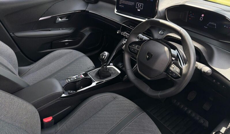 Used Peugeot 208 1.2 PureTech Allure Euro 6 (s/s) 5dr full