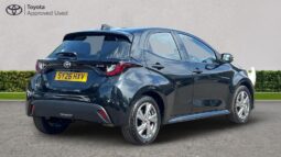 Used Toyota Yaris 1.5 VVT-h Icon E-CVT Euro 6 (s/s) 5dr full