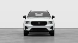 Used Volvo XC40 Plus full