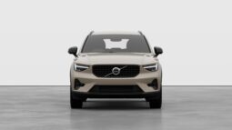 Used Volvo XC40 Plus full