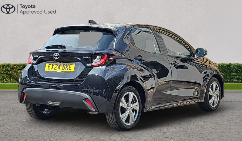 Used Toyota Yaris 1.5 VVT-h Icon E-CVT Euro 6 (s/s) 5dr full