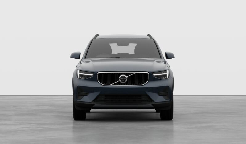 Used Volvo XC40 Core full