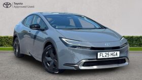 Used Toyota Prius 2.0 13.6kWh Design CVT Euro 6 (s/s) 5dr