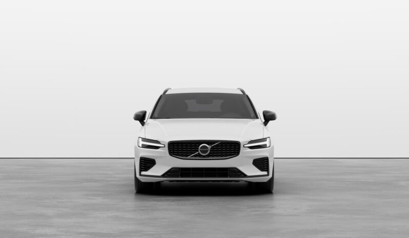 Used Volvo V60 Plus full