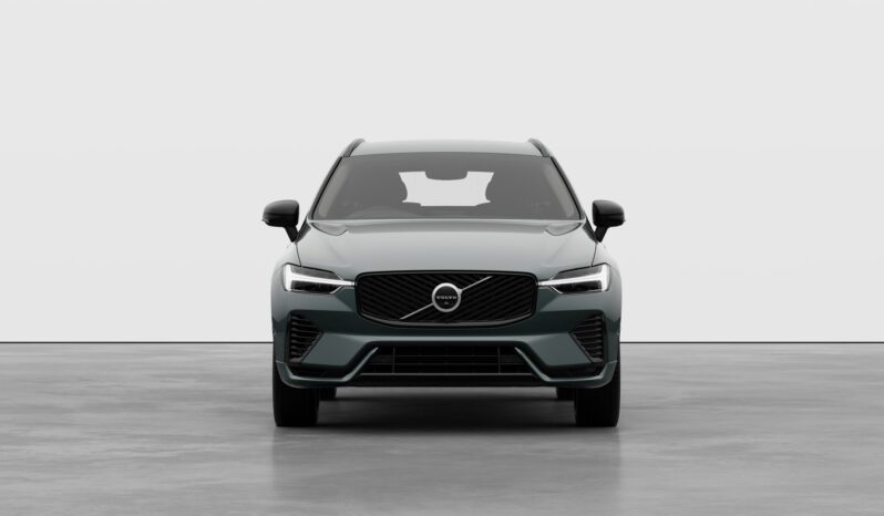 Used Volvo XC60 Plus full