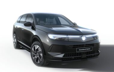Used Vauxhall Grandland 1.2 Ultimate e-DCT Euro 6 (s/s) 5dr