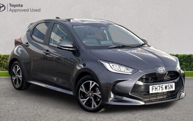 Used Toyota Yaris 1.5 VVT-h Design E-CVT Euro 6 (s/s) 5dr