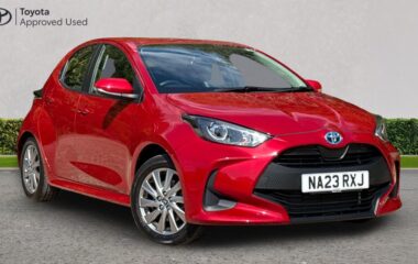 Used Toyota Yaris 1.5 VVT-h Icon Hatchback 5dr Petrol Hybrid E-CVT Euro 6 (s/s) (116 ps)