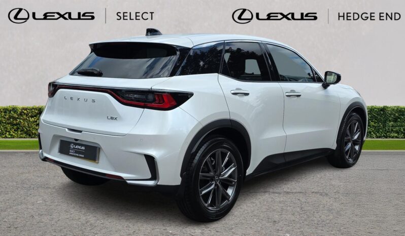 Used Lexus Lbx 1.5 VVT-iE Takumi SUV 5dr Petrol Hybrid E-CVT Euro 6 (s/s) (136 ps) full
