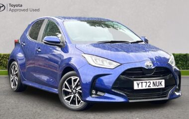 Used Toyota Yaris 1.5 VVT-h Design E-CVT Euro 6 (s/s) 5dr
